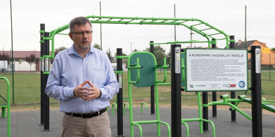 Újabb kondiparkot adtak át, a Széna téren sportolhatunk