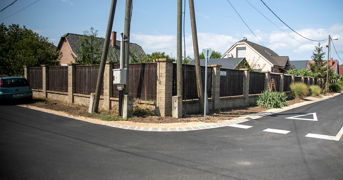Befejeződött az útépítés a Hegyköz utcában – videóval
