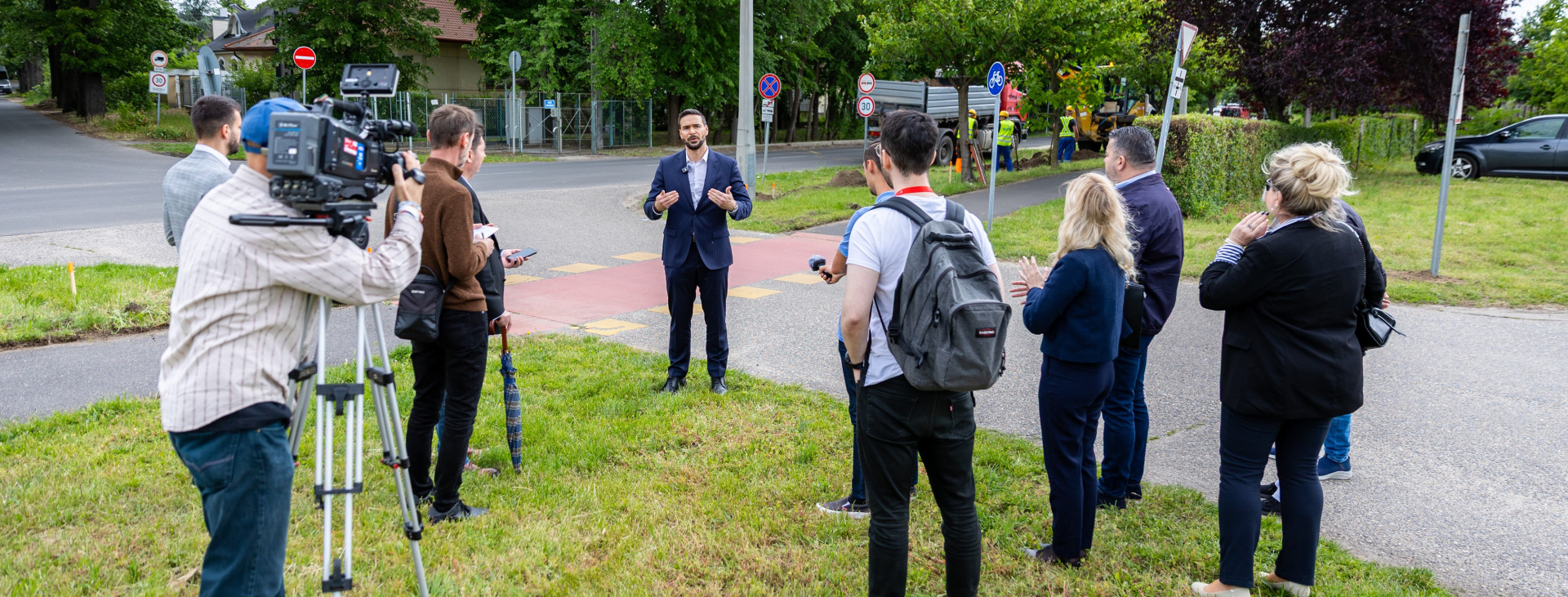 Biztonságosabbá válik a gyalogos közlekedés a Csigekert utca és a Bölcs utca kereszteződésében