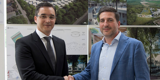 Papp László polgármester és Bordás Péter tervező