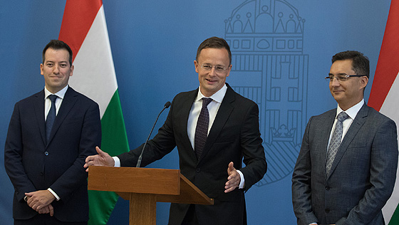 Debrecenbe jön a BMW