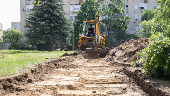 Már dolgoznak a Sestakert zöld övezetének átalakításán