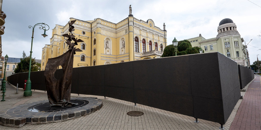 Megkezdődött a debreceni Csokonai Színház felújítása 