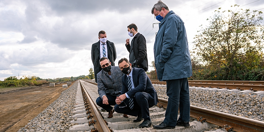 Papp László: azért építünk, hogy a várost, a gazdaságot, a régiót és a közlekedési feltételeket jobbá tegyük