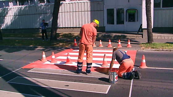Biztonságosabbak lesznek a gyalogátkelőhelyek Debrecenben
