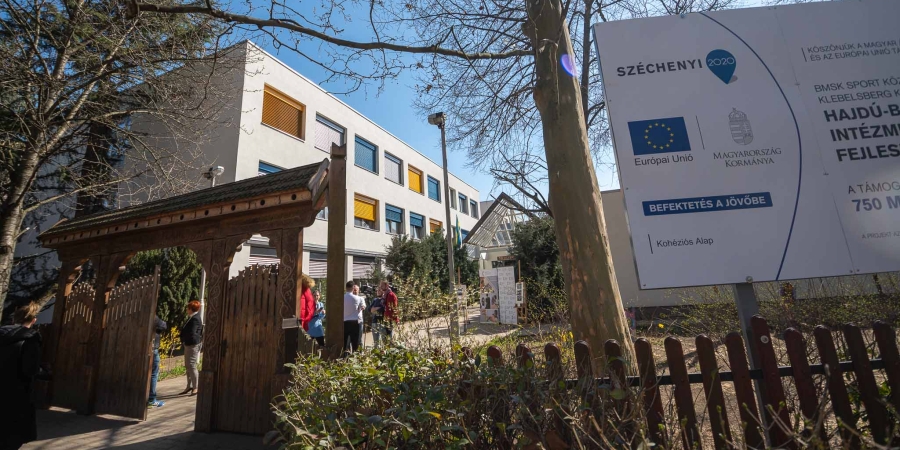 Befejeződött a Medgyessy Ferenc Gimnázium energetikai korszerűsítése