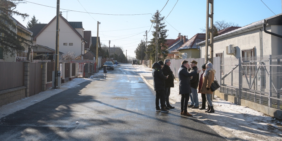 Elkészült az új út a debreceni Portörő utcában