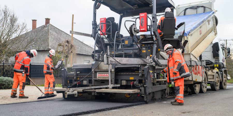 Így fejlődik Kismacs úthálózata: tavasszal tehetnek pontot az útfelújítások végére a városrészben
