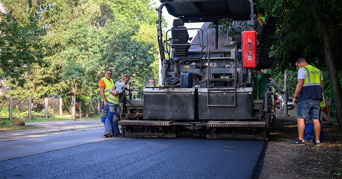Végeztek az útjavítással a Nagyerdei körúton