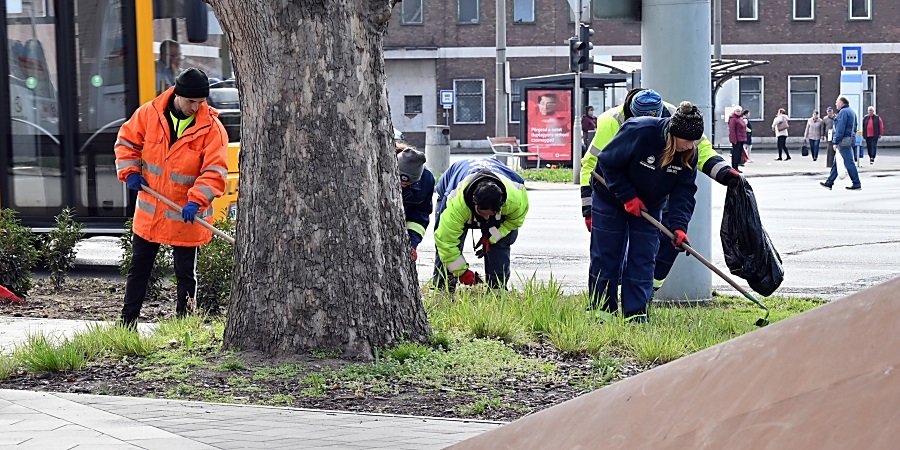 Indul a tavaszi nagytakarítás: még tisztábbá válik Debrecen
