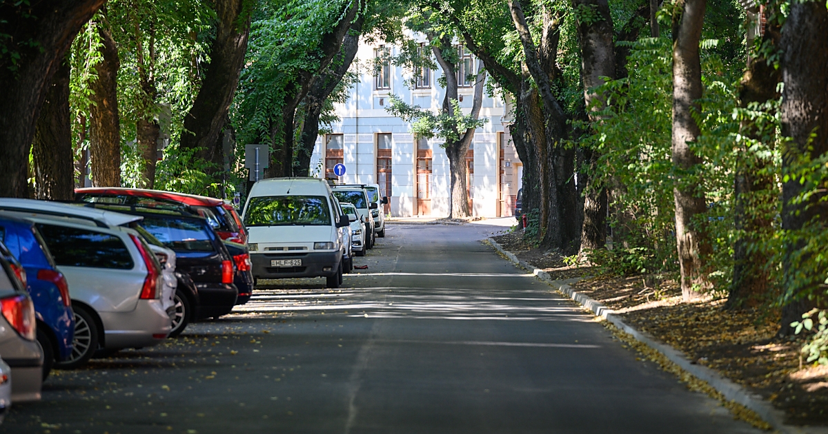 Most már a felújított Tímár utcán közlekedhetünk Debrecenben